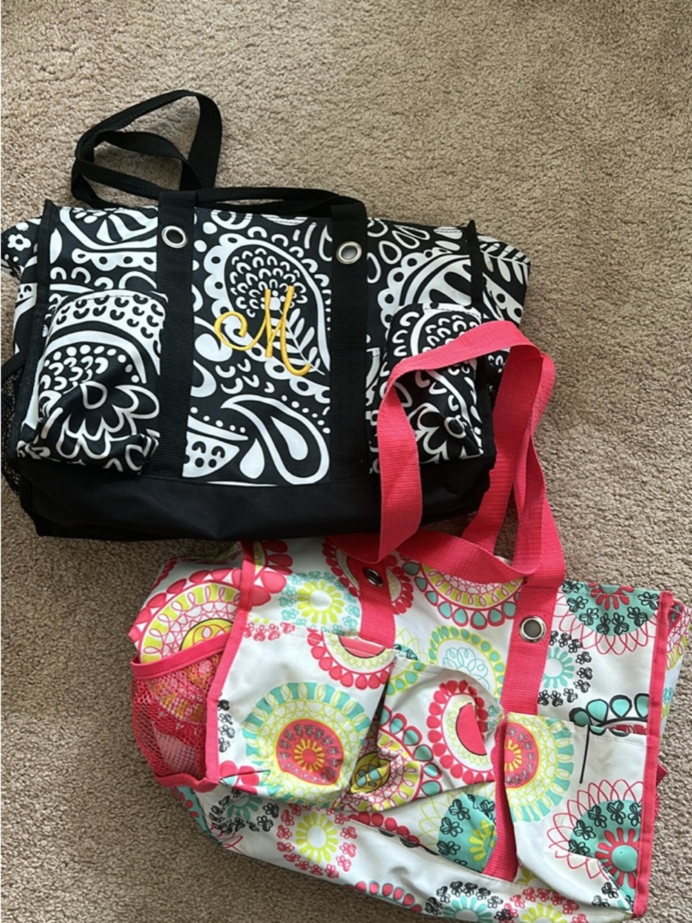 Thirty one totes